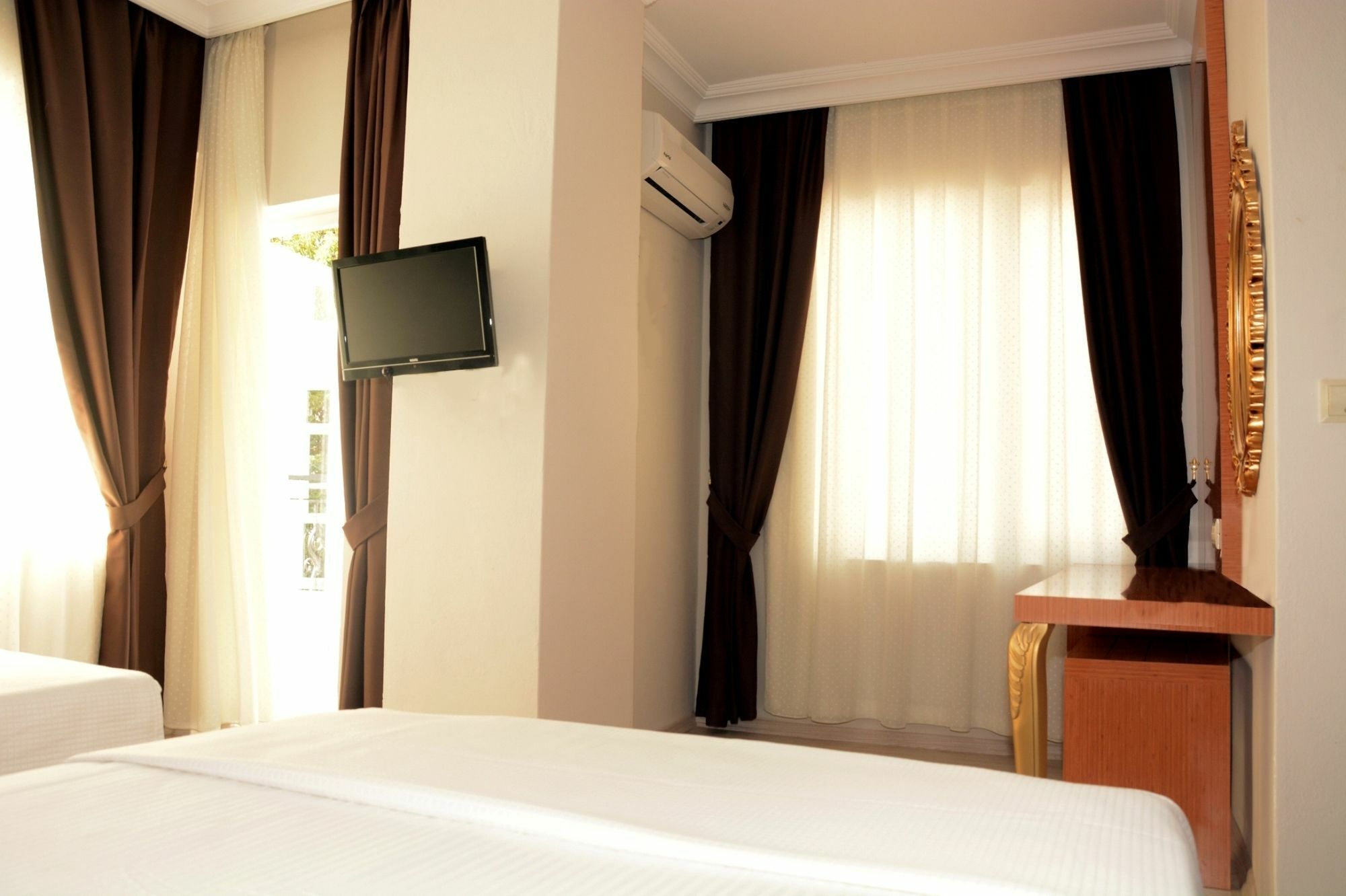 Derin Suit Otel Antalya Eksteriør billede