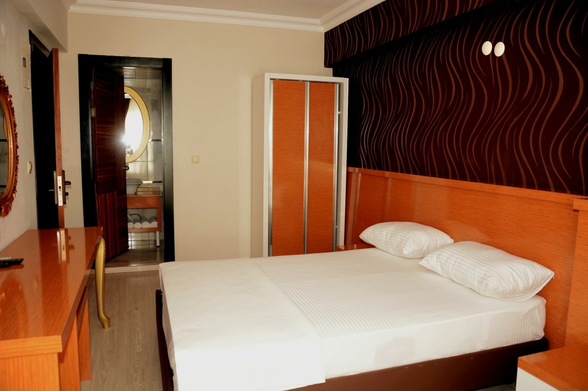 Derin Suit Otel Antalya Eksteriør billede